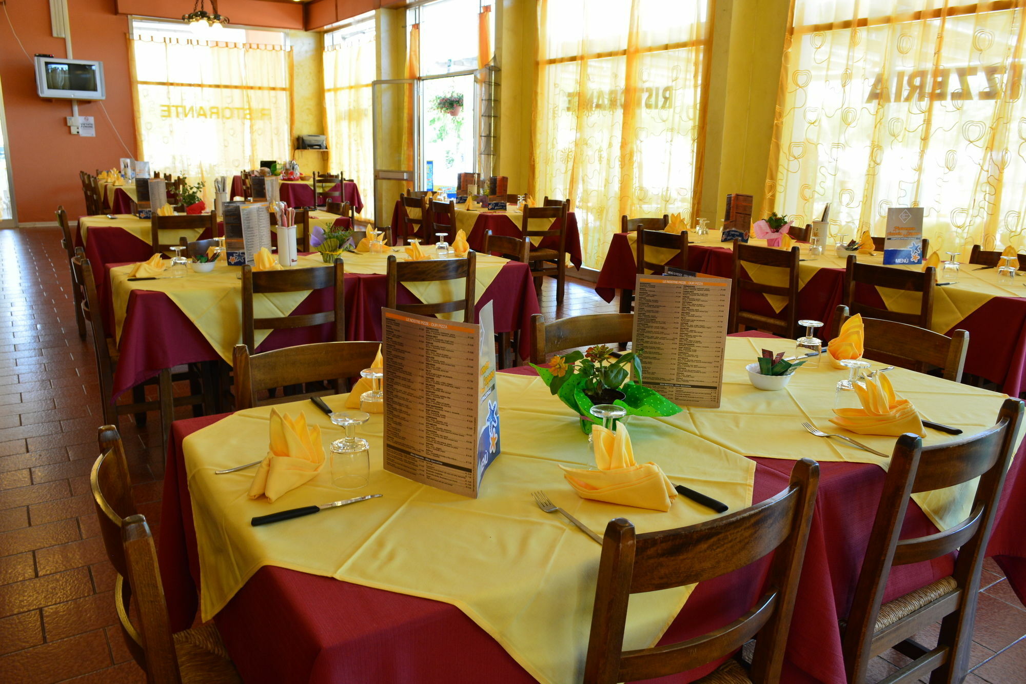 Internazionale - Family Village Ferienpark 3*